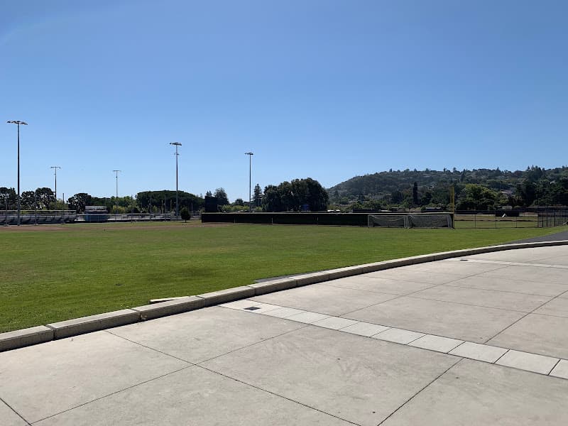 Hillsdale High School campus building